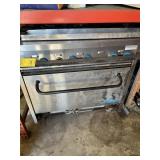 COMSTOCK CASTLE F330 PROPANE STOVE / OVEN ON WHEEL