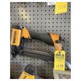 BOSTITCH PNEUMATIC WIDE CROWN STAPLER