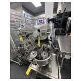GLOBE SP20 BENCH MIXER - 20QT / 1/2HP / 110V / 6A