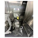 GLOBE SP60 MIXER - 60 QT / 220V / 23A / 60HZ / SIN