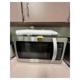 FARBERWARE MICROWAVE (KITCHEN)