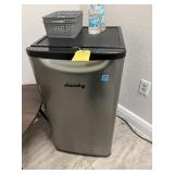 DANBY MINI REFRIGERATOR (LOUNGE)