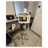 WELCH ALLYN 63XTTXX PATIENT MONITOR ON STAND - SER