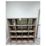BROWN CUBBY - 4x4 (APPROXIMATELY 58