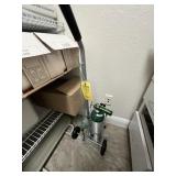ROLLING DOUBLE OXYGEN CART WITH 1 TANK (RECEPTION)