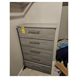 DRESSER WITH 5 DRAWERS