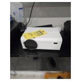 GPX PJ308VP MINI PROJECTOR