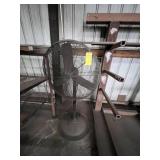 FLOOR FAN