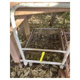 METAL ROLLING CARTS