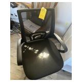 ASSORTED CHAIRS - 4- ROLLING / 1- WOOD