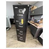 FILE CABINET WITH 4 DRAWERS (WITH KEY)