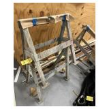 METAL SAW HORSES