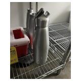 WHIP CREAM DISPENSERS WITH 1 LID - 10L