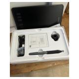 HUION INSPIROY H640P GRAPHIC DRAWING TABLET WITH B