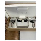 META QUEST 2 VIRTUAL REALITY GOGGLES & HAND SET (I