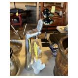 HANDS - 4- PLASTER / 1- METAL