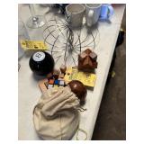 ASSORTED GAMES, PUZZLES, RUBIK'S CUBE, ETC