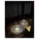 ASSORTED - 1- BOWL WITH LID / 1- SUGAR BOWL WITH S