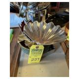 ASSORTED BOWLS & DECOR