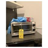 SMALL EMERSON TOASTER OVEN