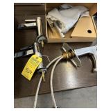 ASSORTED LOOSE FAUCETS