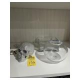 ASSORTED DECOR - 2- GLASS / 1- SILVER COLOR SKULL