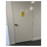 LOT ASSORTED LIGHT BULBS, HALO 4