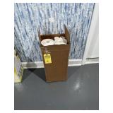 LOT ASSORTED - 2- ROLLS PAINTABLE LUXURY VINYL / 2