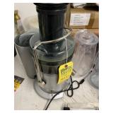 BREVILLE JUICER