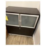 BROWN CABINET WITH GLASS DOORS