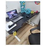 BLACK & WHITE ELECTRIC ADJUSTABLE HEIGHT TABLE - 3