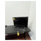 VIZIO 37' TELEVISION (NO REMOTE)