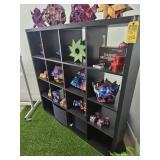 CUBBY SHELVING UNIT WITH 16 HOLES
