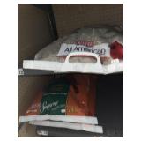 BIRD FOOD / SQUIRREL & CRITTER FOOD / REPLACEMENT