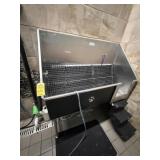 RAISED STAINLESS STEEL DOG WASH SYSTEM WITH MANAGE
