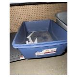 ASSORTED LITTER BOXES