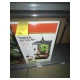 REPTILE HABITAT - ZILLA TROPICAL VERTICAL KIT WITH