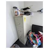 METAL FILE CABINET WITH 4 DRAWERS