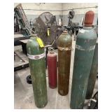 ASSORTED WELDING CAPS