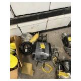 BANNON ELECTRIC HOIST - 1,100 LB CAPACITY