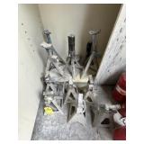 ASSORTED JACK STANDS