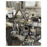 LOT ASSORTED - BALANCE OF FLOOR LEVEL NOT LOTTED -