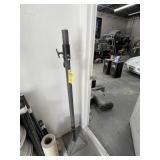 TELESCOPING SUPPORT STAND