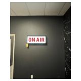 ON AIR LIGHT-UP SIGN