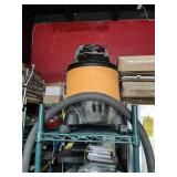 CHICAGO ELECTRIC WET VAC WITH HOSE - 5 GALLON