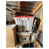 TOTES ASSORTED PLASTIC WRAP, TOOLS, HITCH LOCK, TR