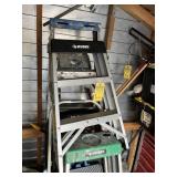 ASSORTED LADDERS - HUSKY 3-STEP / HUSKY 4