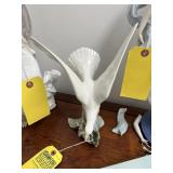 LLADRO FIGURINE - DOVE