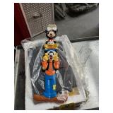 ASSORTED - 1- BACK SCRATCHER / 2- DISNEY PICTURE F