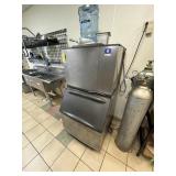 MANITOWAC ICE MAKER